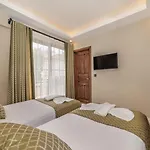 וילה Palmiye Jakuzili Bahceli Havuzlu - Ocekhomes *