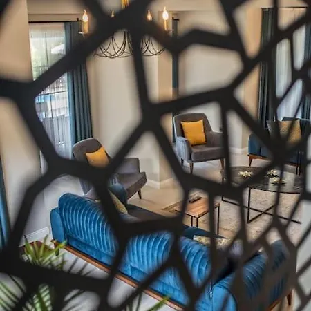 Villa Palmiye Jakuzili Bahceli Havuzlu - Ocekhomes *